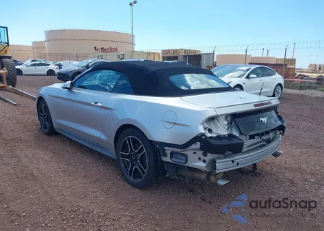 2019 Ford Mustang Ecoboost Premium z USA, uszkodzony, nr VIN 1FATP8UH0K5158681